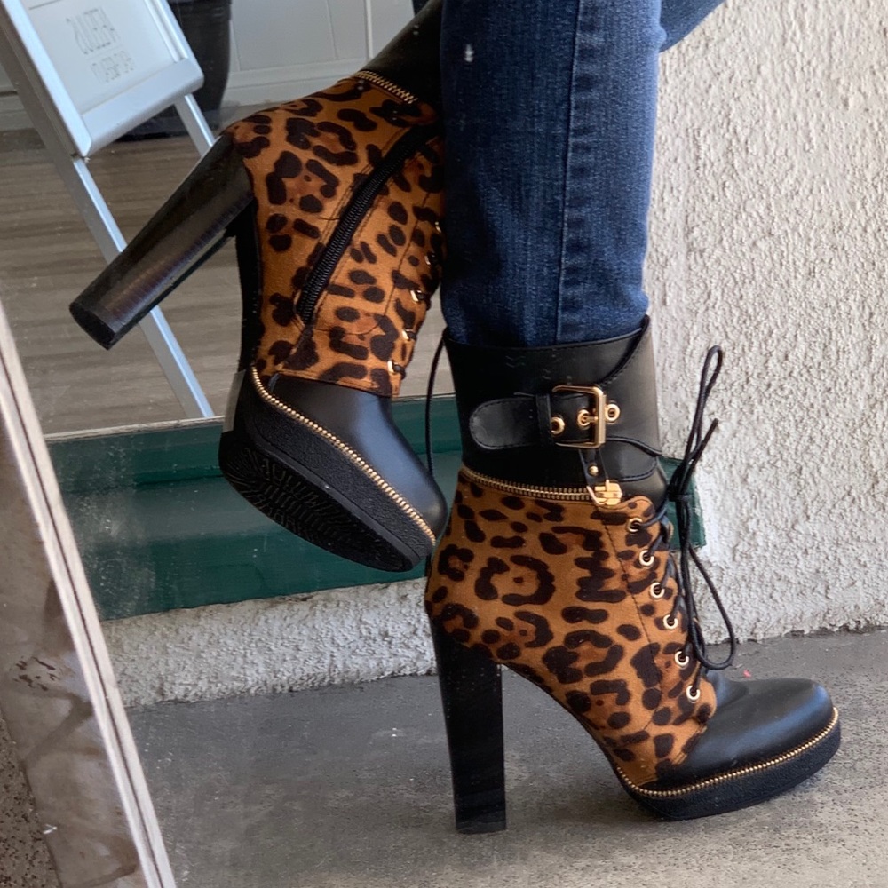 ✅Leopard Print Bootie Sz 11